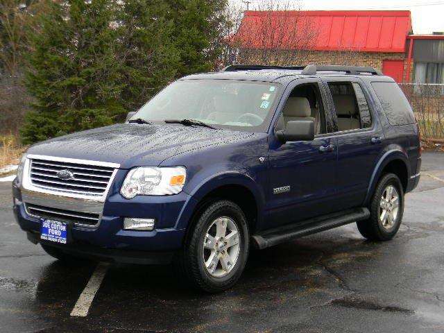 2007 Ford Explorer XLT 4dr SUV 4WD V8